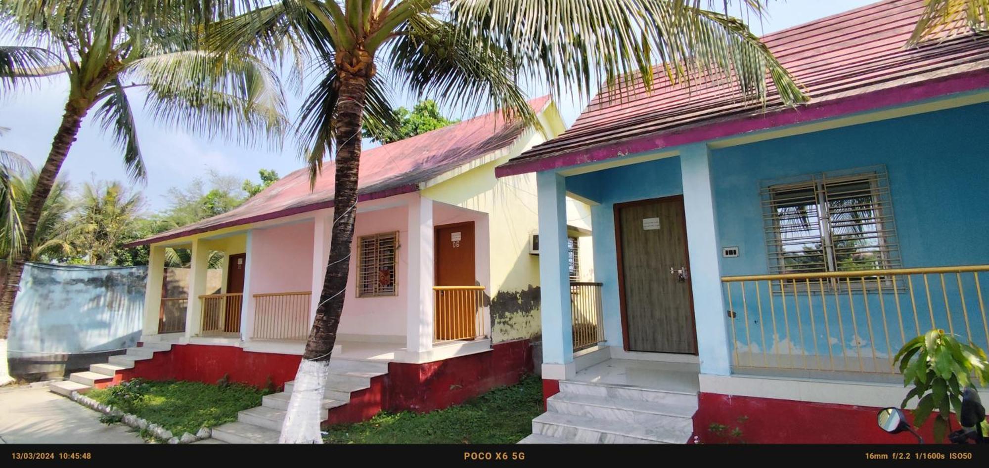 India Tours Only Ekanta Apan Hotel Mathurakhanda ภายนอก รูปภาพ